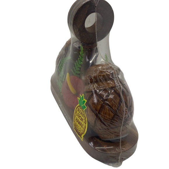 Vintage HAWAII Souvenir SALT & PEPPER SHAKERS on Stand NEW Sealed Aloha Vintage - Picture 8 of 8